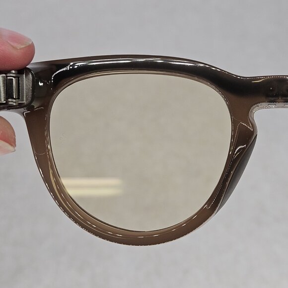 Ray-Ban Meta Headliner Smart Glasses GEN 1 Translucent Brown and Gray Box Case - Picture 13 of 16